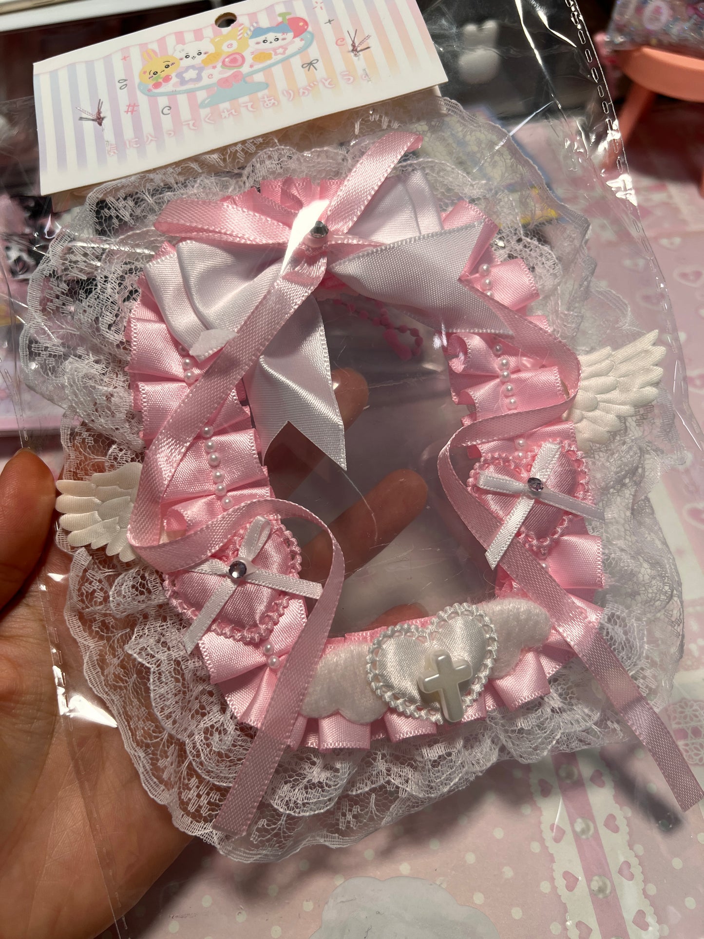 Lace trim cap